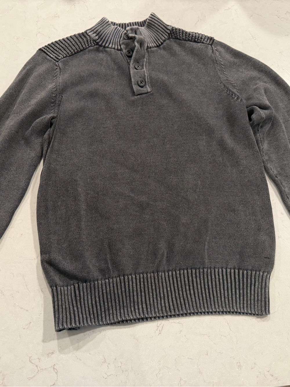 Rock & Republic Men’s Charcoal 4-Button Mock Neck Sweater Size L
